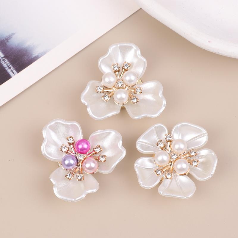 2pcs Shirt Button Covers Floral Buttons Seamless Sewing Clip Decorative Shirts Dresses Fashion Button Clips Clothing Accessory
