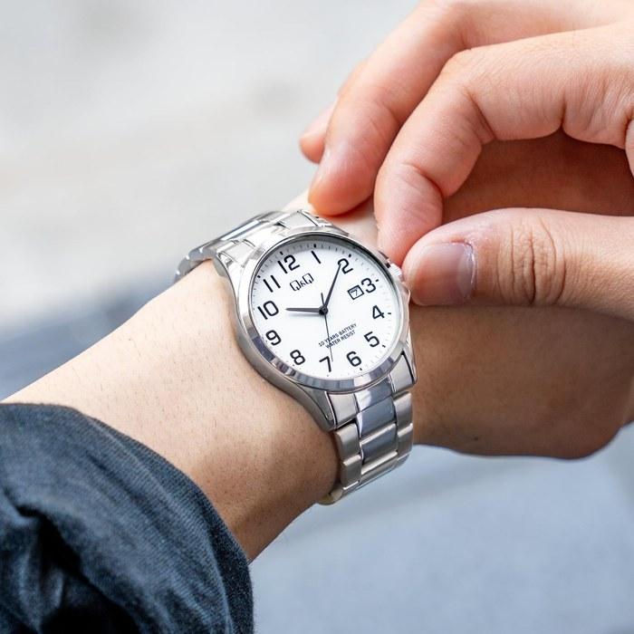 [Citizen Q&Q] Watch Analog 10-Year Battery Life Waterproof Date Metal Band A23A-001PK Men's White