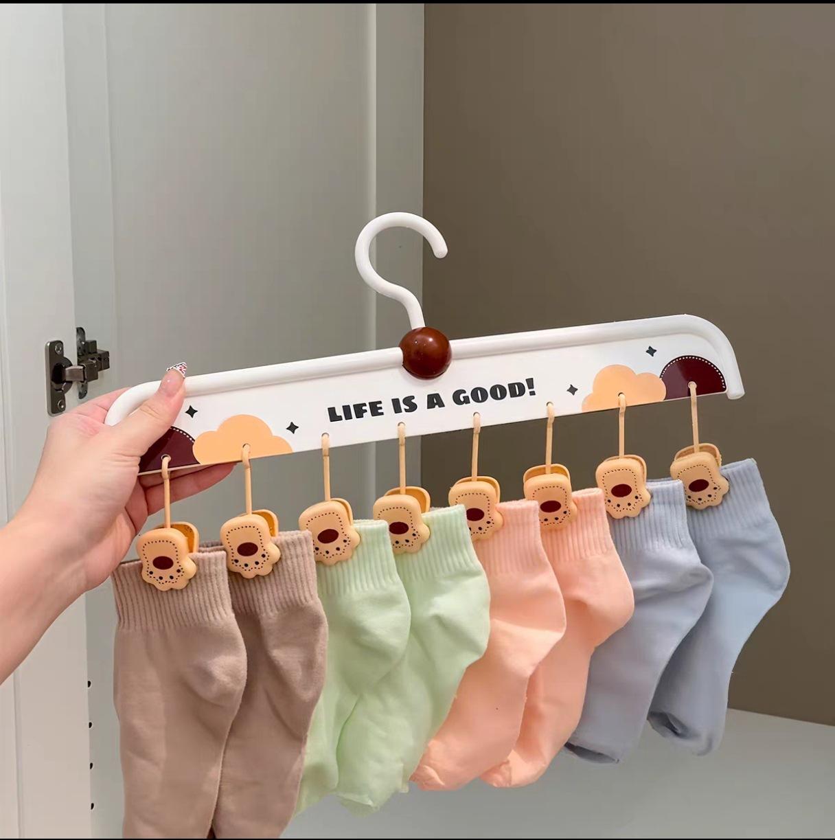 

Cute Cartoon Bear Clothes Pegs Multi-Clip Drying Rack Dormitory Balcony Hanger Multifunctional Baby Sock Hanger