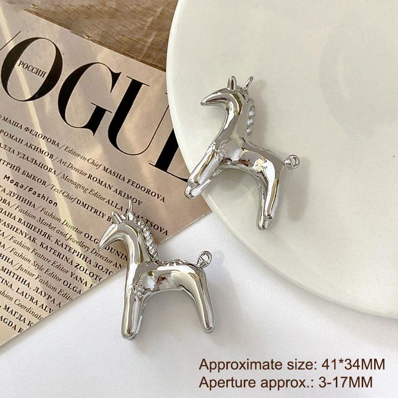 1Pcs Cute Gold Silver Color Horse Charms Pendants For Jewelry Making Necklace Earrings Bracelet Diy Accessories Supplies