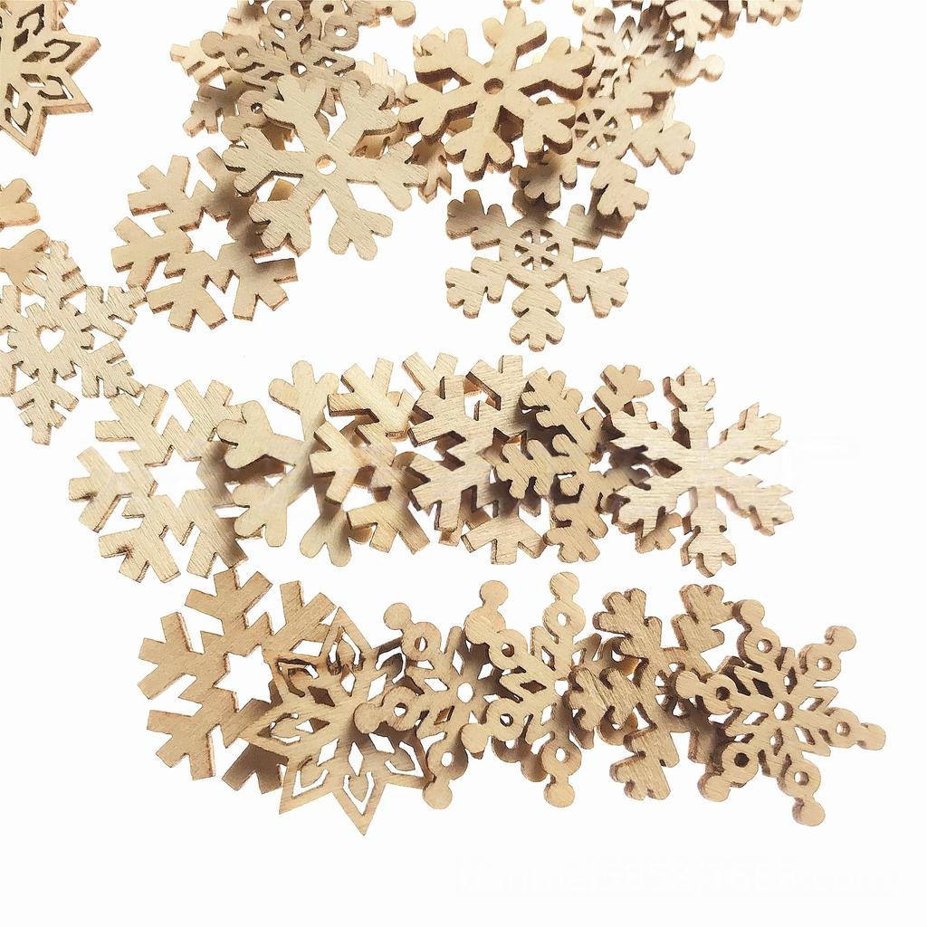 50PCS Snowflake Decorations Wood Slices Ornaments Christmas Cutouts Buttons Tags for Xmas Tree Hanging Painting DIY Crafts