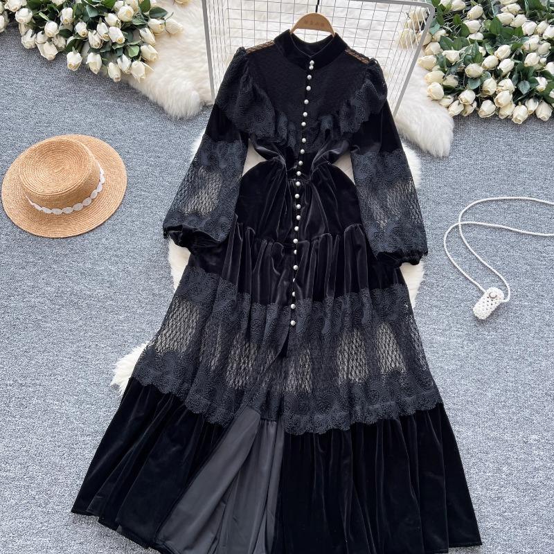 High Street Kleider Frauen Retro Hohle Spitze Patchwork Gold Samt Kleid Französisch Perle Schnalle Taille Länge Vintage Chic Kleider