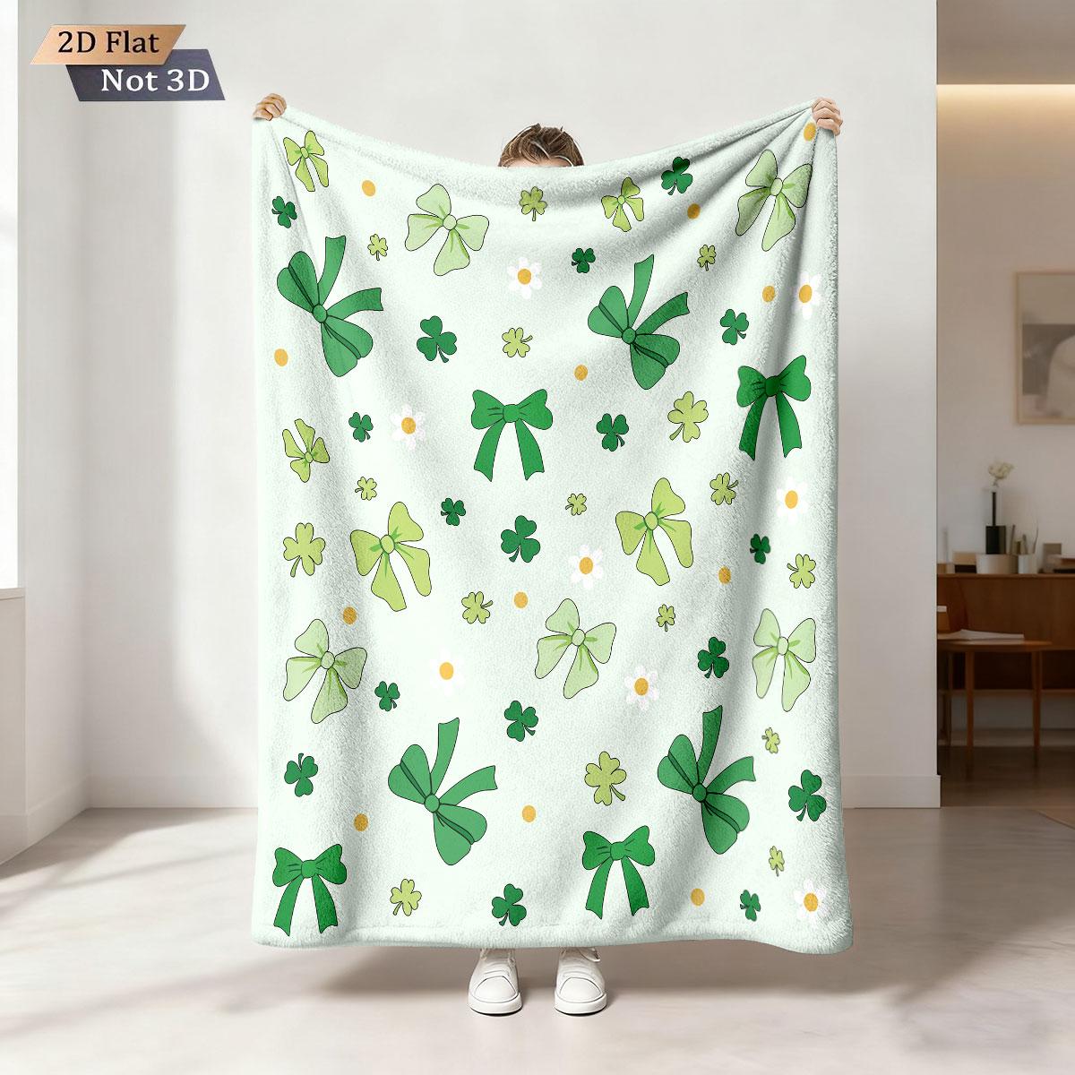 1pc St. Patrick s Day Green Bow Clover Print Flannel Blanket Multiple Sizes Comfortable Soft Casual Blanket Machine Washable 75cmx90cm