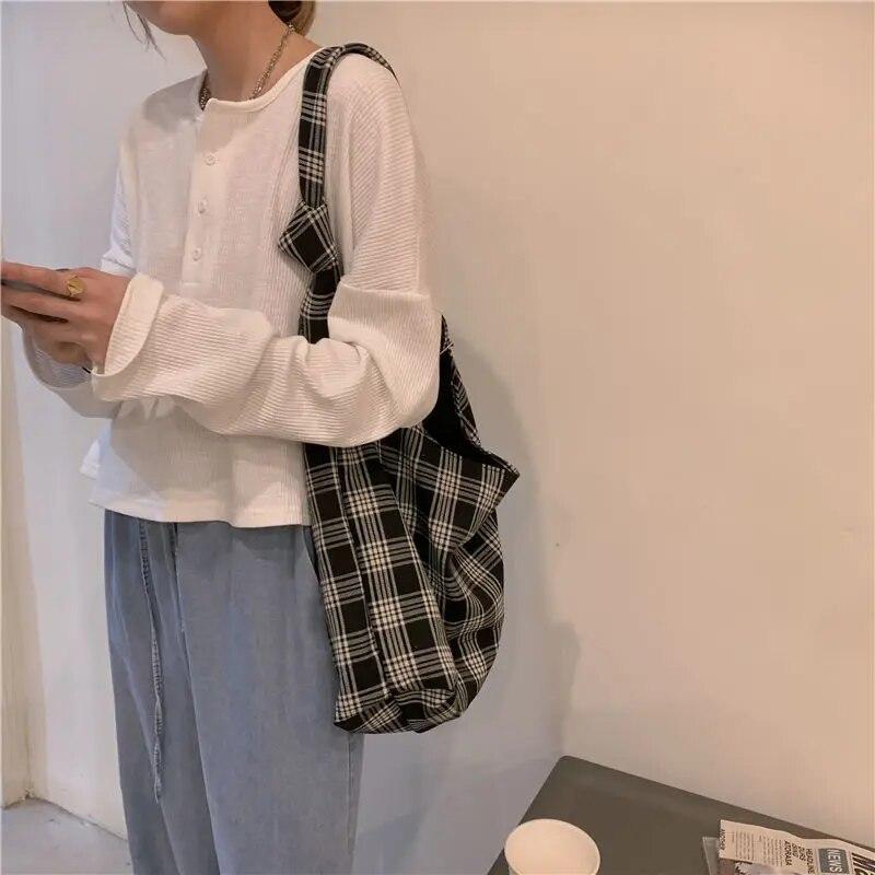 VAYLA Long Sleeve T-shirts Women Elegant Simple Pure Button Design Retro Ins Ladies Tees Top All-match BF Style Clothes