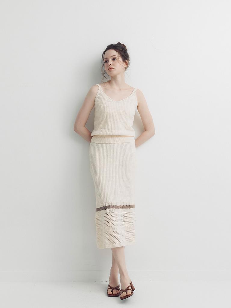 SEPTEMBER TWENTIETH Sleeveless Knit Set (Beige)