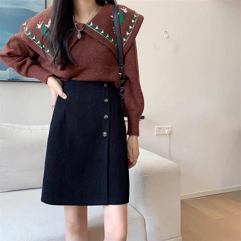 Korean Style Slimming Corduroy A-Line Skirt with Elastic Waist and Single-Breasted Design for Autumn/Winter