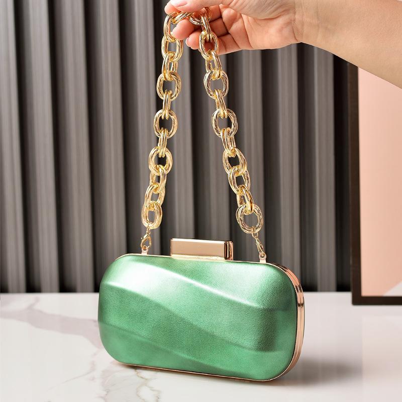 Borsa da Sera alla Moda Lusso PU Catena Spessa Portatile Pochette Borsa per Festa Nuziale Elegante Pochette Argento Lucido