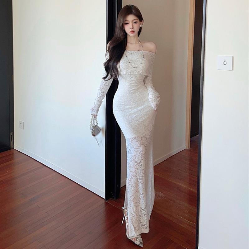 

Женское облегающее платье-рыбка из чистого французского кружева с жаккардом S белый