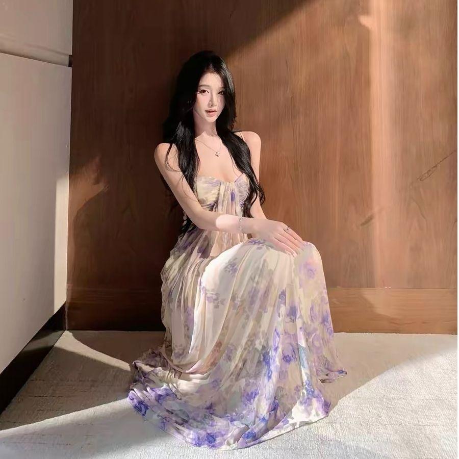 Fashion new suspender long skirt, beautiful fairy gas, holiday skirt, niche design sense, skirt women's clothing