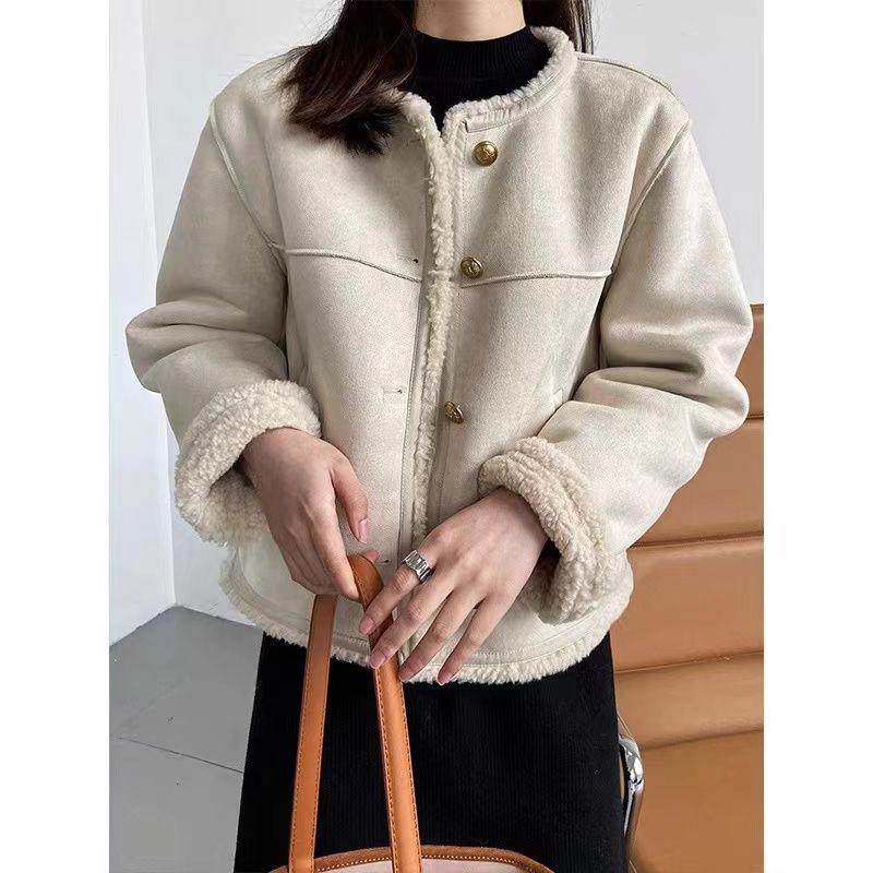 Winter 2023 Women's Short Loose Korean Style Fur Coat with Thickened Lamb Wool