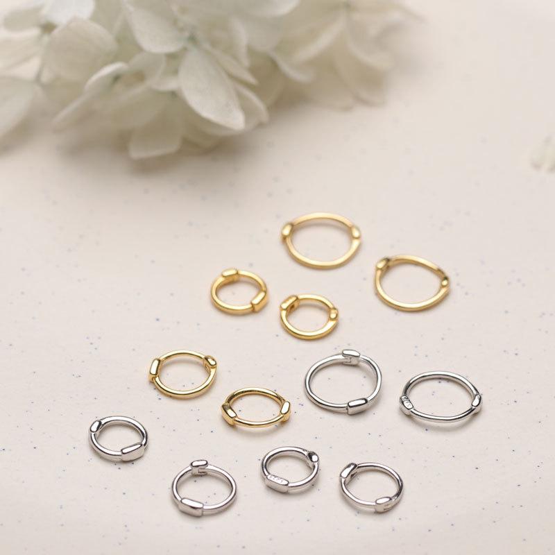 Versatile Earrings for Women, Round Earrings for Japanese and Korean Simple and Compact Ear Buckles for Naked Plain Circle Versatile Couple Earrings