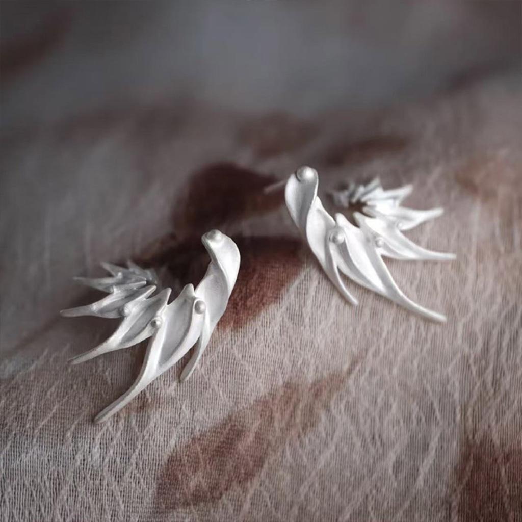 Unique Sea Themed Studs Earrings Ear Studs Fashion Ears Jewelry Alloy Texture Suitable for Various Occasion Wear