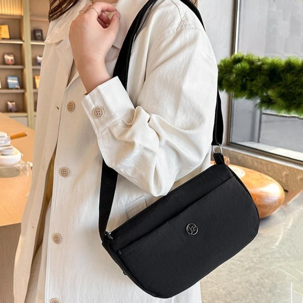 New Long Strap Shoulder Bag Light Weight Multi-pocket Crossbody Bag All-match Advanced Sense Messenger Bag For Girls Women
