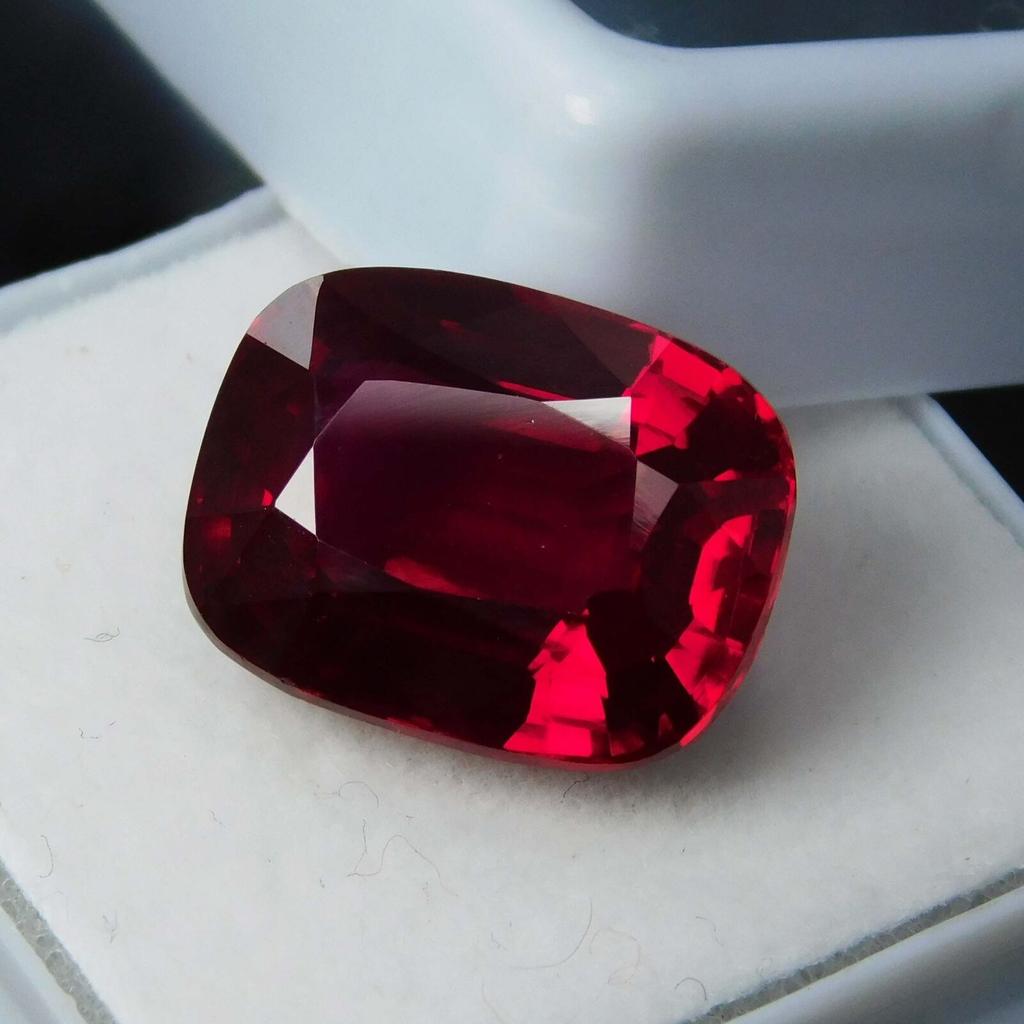 10.65 Carat NATURAL Exclusive Red RUBY CERTIFIED Cushion SHAPE Loose Gemstone.