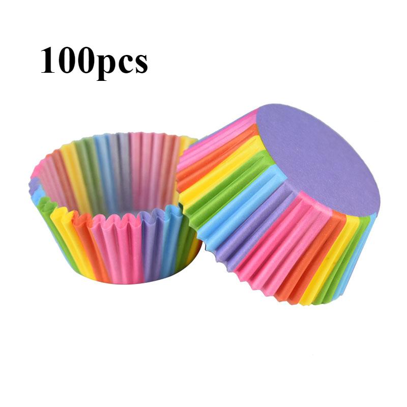 100 Stück Weihnachtsmuffin-Papierförmchen Muffin-Cupcake-Förmchen Weihnachtsmann Weihnachtsbaum-Muster Frohe Kuchenform Backparty-Dekorationen