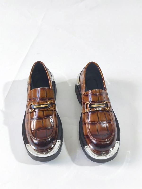 

Трендовая нишевая мужская обувь новая мода на платформе кожаные туфли с завышенной талией универсальные черные повседневные туфли лоферы ретро 45 коричневый