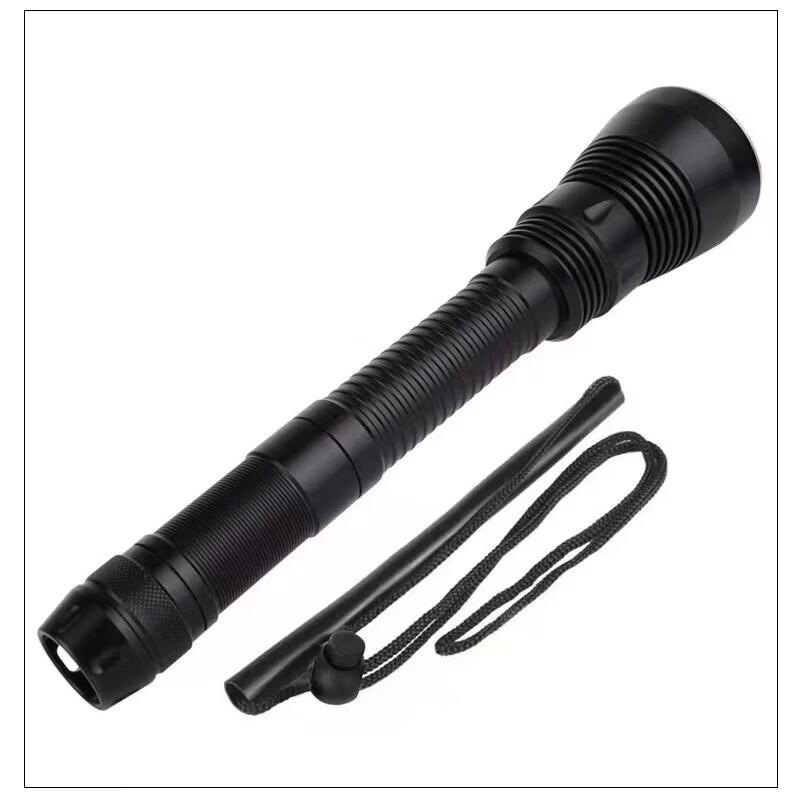 Outdoor Rechargeable Deep Diving Flashlight