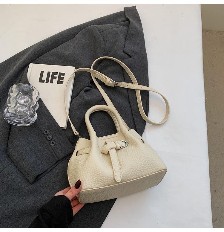 

Новый нишевый дизайн, женская сумка большой вместимости, новая модная темпераментная высококлассная сумка через плечо