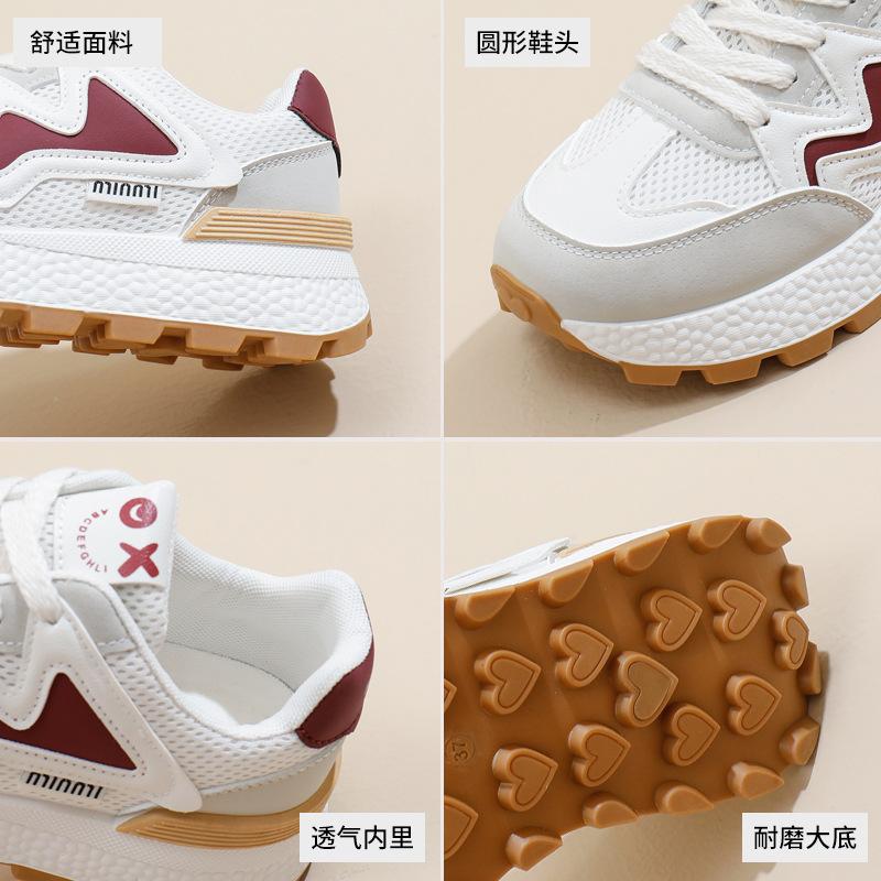 Kleine weiße Schuhe Studentin 2024 Herbst neu Koreanische Version ins Sport- und Freizeitschuhe vielseitige Board-Schuhe Low-Top J6117