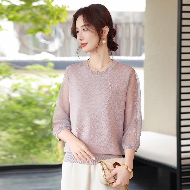 

Spring/Summer Slim-Fit Knitted Mesh Top for Middle-Aged & Elderly Women - Age-Defying, 3/4 Sleeves, Loose Fit T-Shirt 115 (110-125 jin) розовый/фиолетовый
