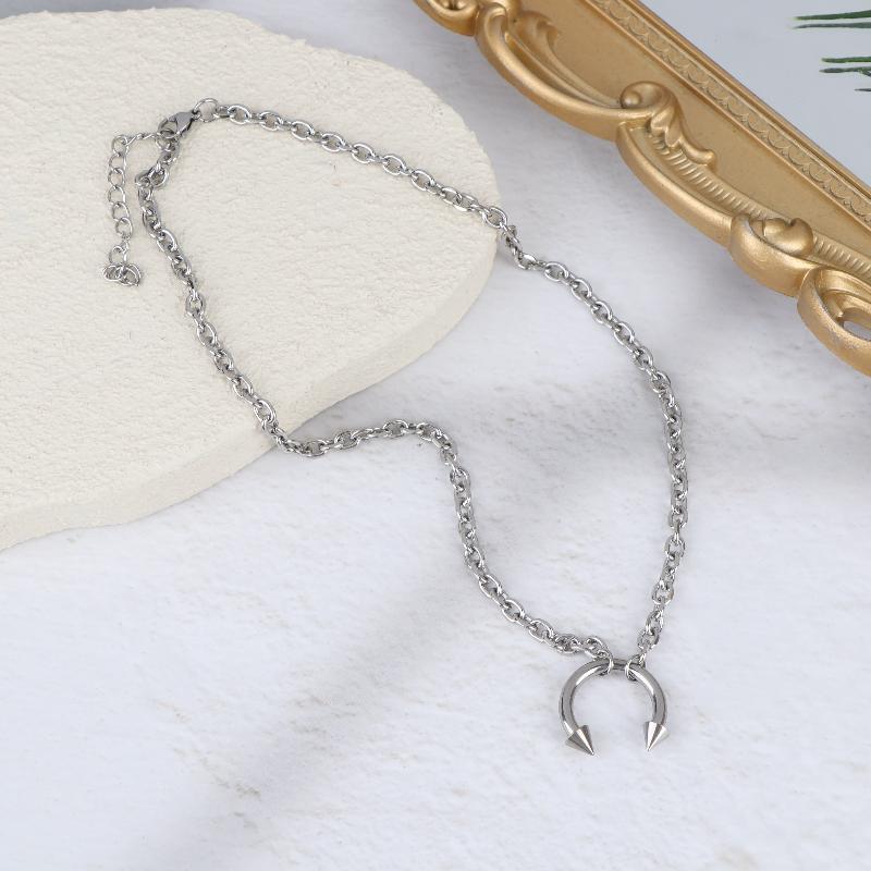 Retro Hip-Hop Style Titanium Steel Necklace Party Punk Rivet Pendant Unisex Choker Gothic Y2K Jewelry