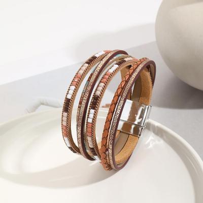 Böhmisches mehrlagiges Lederwickelarmband mit Magnetverschluss für Damen