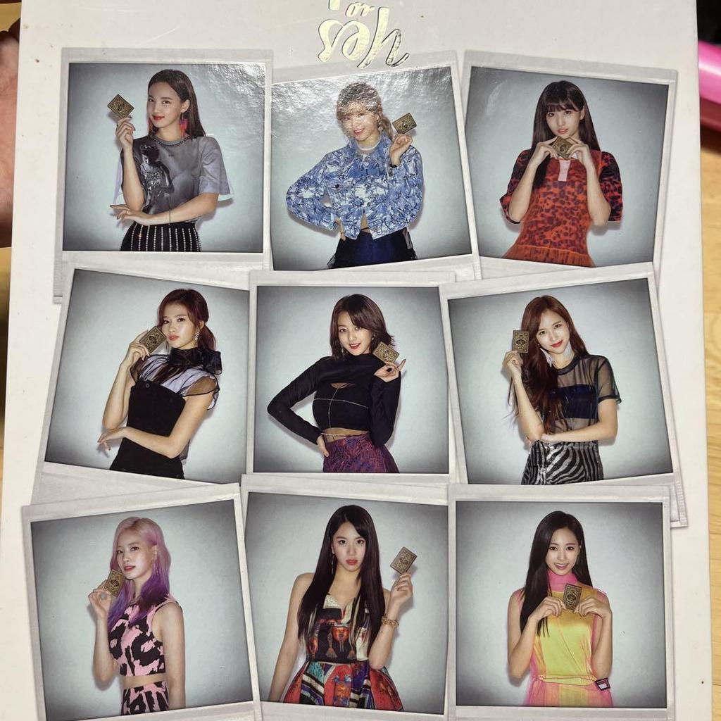 [USED] TWICE Yes or Yes CD with photo card