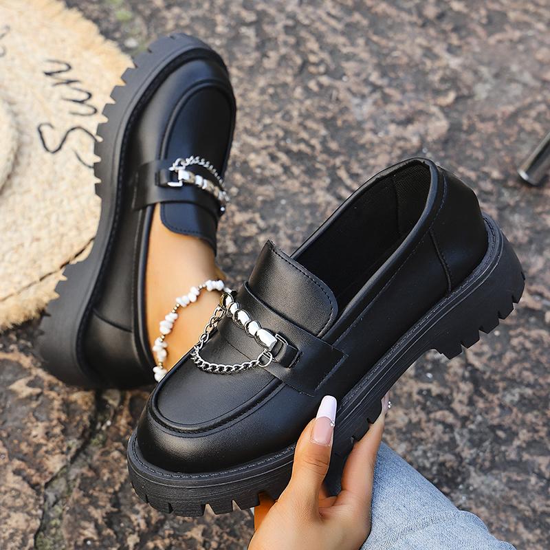 Fashion 2025 Fashion Metal Chain Platform Loafers Women Thick Bottom Pu Leather Shoes Woman Slip On Black Student Shoes Plus Size 35-43