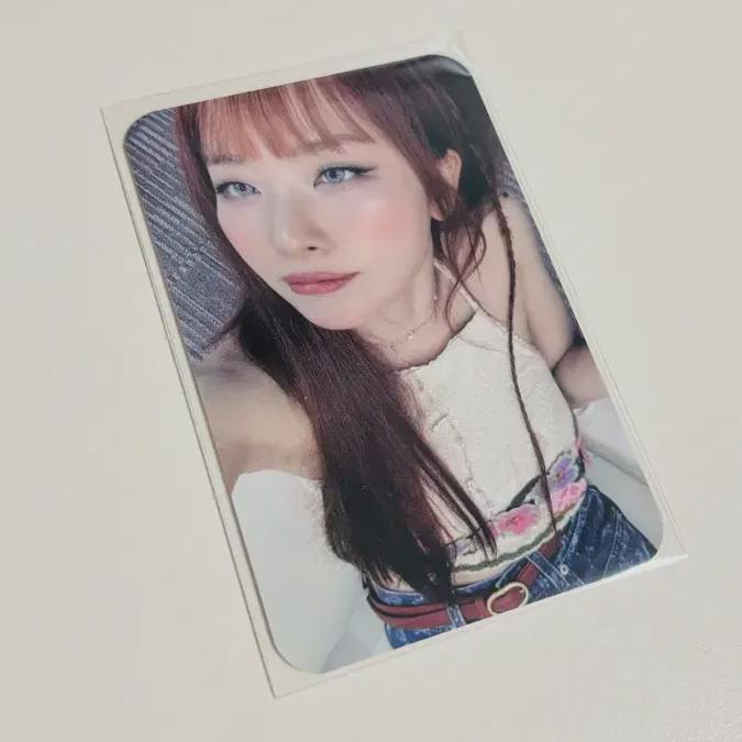 

Входной билет на фан-конференцию Red Velvet и Сульги