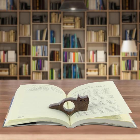 Wooden Thumb Bookmark for Cats Dogs Walnut Page Holder One-Handed Reading Portable Book Clip Handcrafted Gift for Book Lovers
