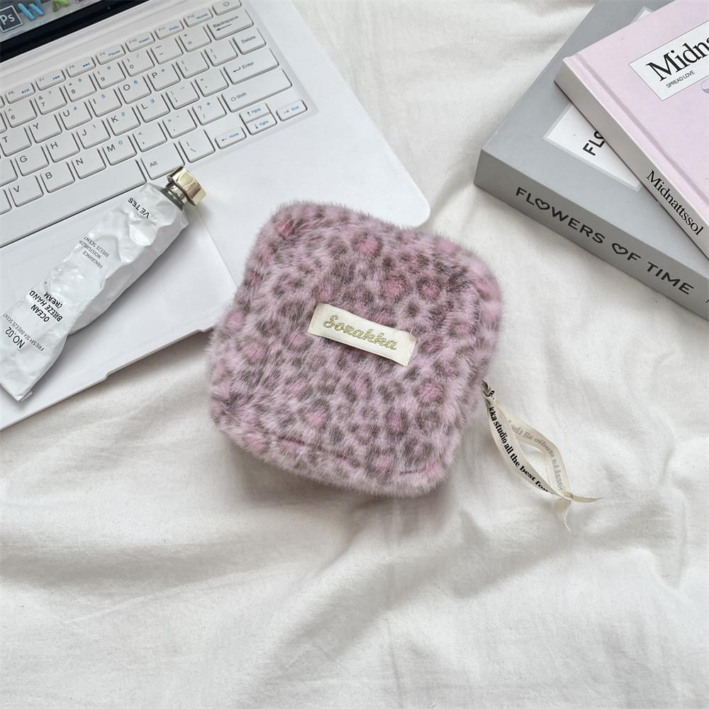 Plush Leopard Print Menstrual Pad Storage Pouch With Compact Design For Daily Use