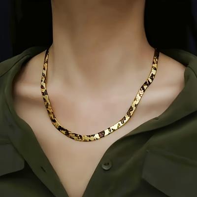 Chic Leopard Print Necklace Retro Sexy Style CLE