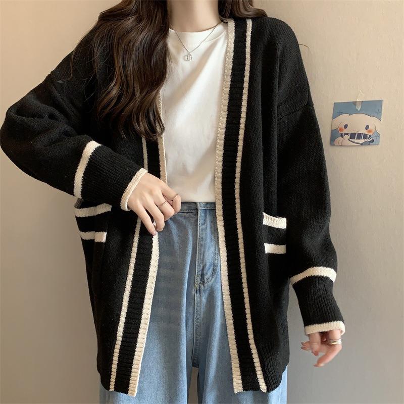 Autumn and winter new loose lazy wind pocket college style fashion sweater cardigan women's knitted sweater jacket women