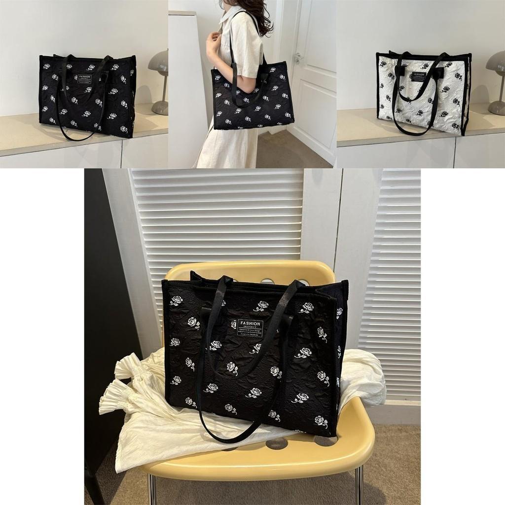 Elegant Canvas Shoulder Bag For Women Spacious 2023 Fashion Floral Tote