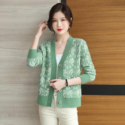 Knitted Cardigan Women's Short New Striped V-neck Small Sweater Jacket Autumn and Winter