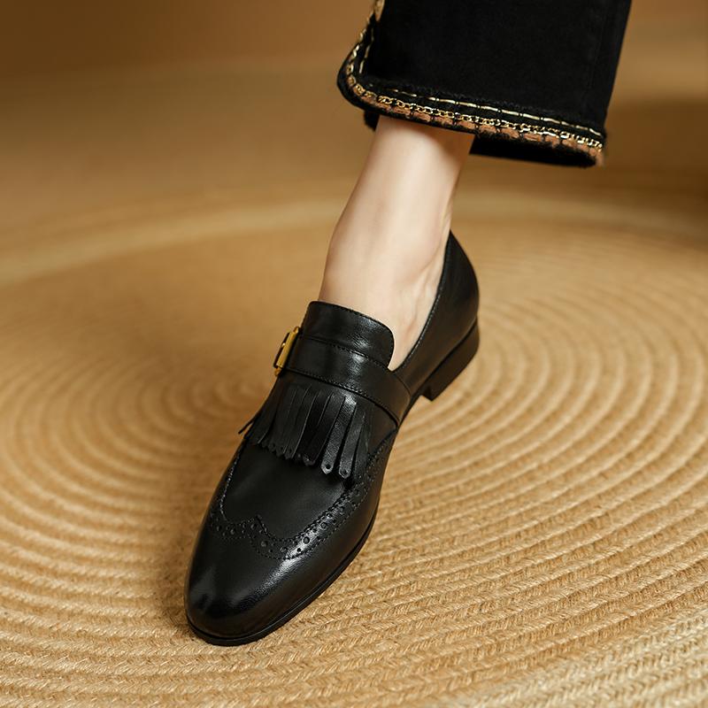 Modne Damskie Mokasyny ze Skóry Naturalnej z Frędzlami Wsuwane Płaskie Buty Loafersy Rekreacyjne Miękkie Wygodne Codzienne Buty Damskie