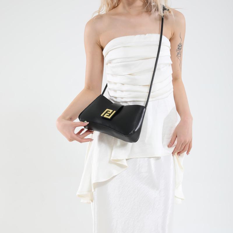 New fashionable solid color niche simple shoulder armpit bag women's handbag high texture messenger bag