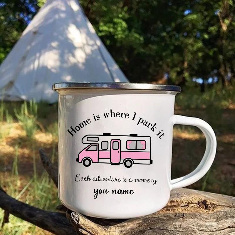 Personalisierte Tasse Benutzerdefinierter Tourenwagen mit Namen Emaille-Tasse Camping Lagerfeuer Kaffeetassen Reise-Wasserbecher Wohnmobil Beste Geschenke