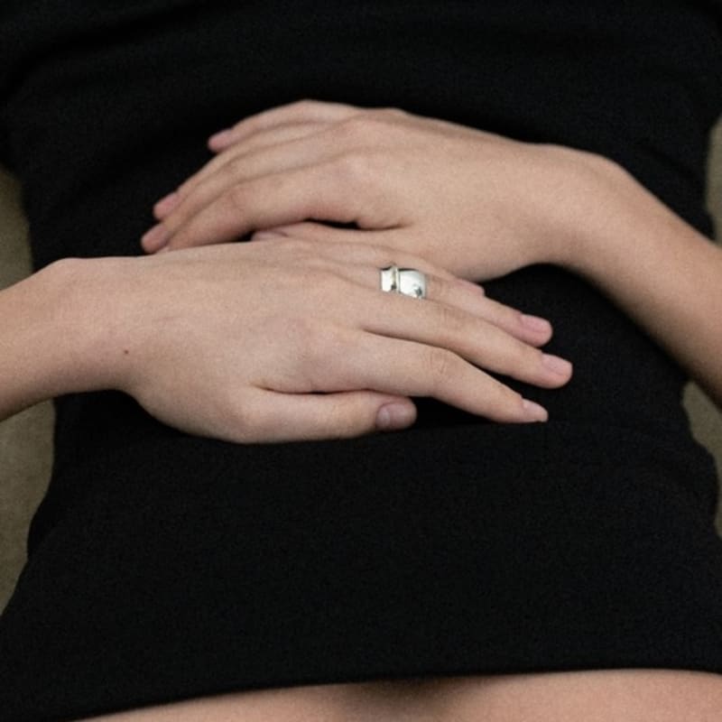 EEY Large Vase Ring / Silver