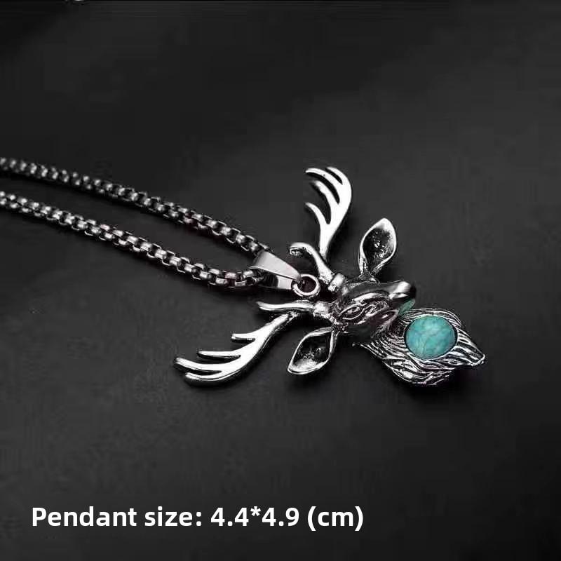Titanium Steel Necklace Men's Trendy Brand Versatile Collarbone Chain Light Luxury Niche Design High-end Cuban Pendant Neck Chain Accessories
