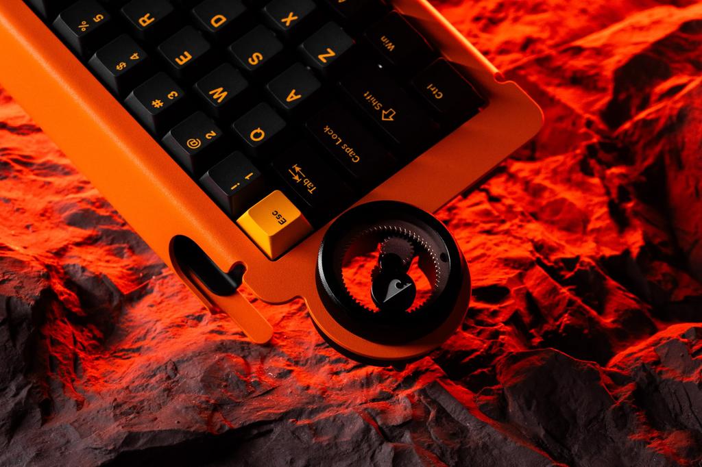 DRY STUDIO Ice Ring 63 RT HE Magnetic Wired Gaming TTC Hall Effect Magnetic Lightweight RGB Gaming Accessory Starburst Orange Keyboard, 0.01mm