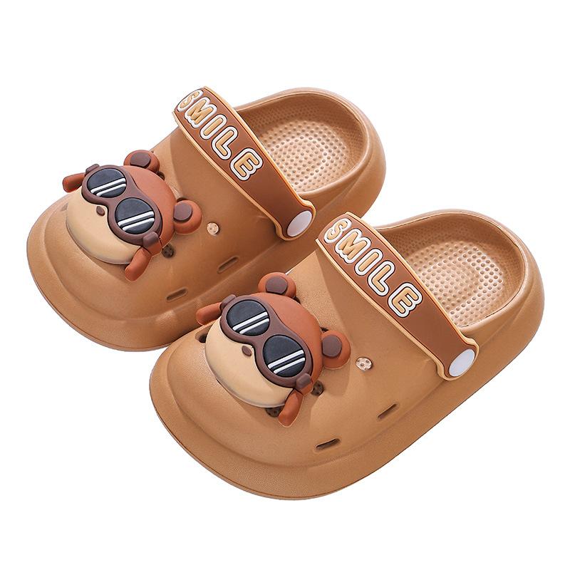Summer Children's Clog Shoes Boys Girls Non-Slip Soft Cushion Breathable Closed-Toe Beach Sandals for Kids