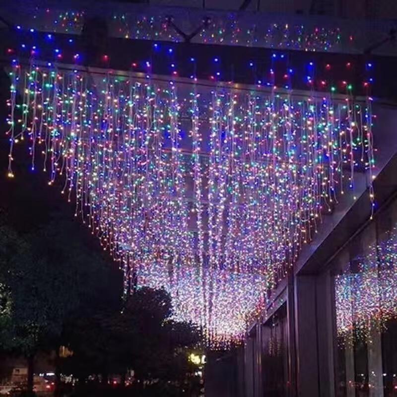 Outdoor LED Waterfall Icicle Christmas Lights