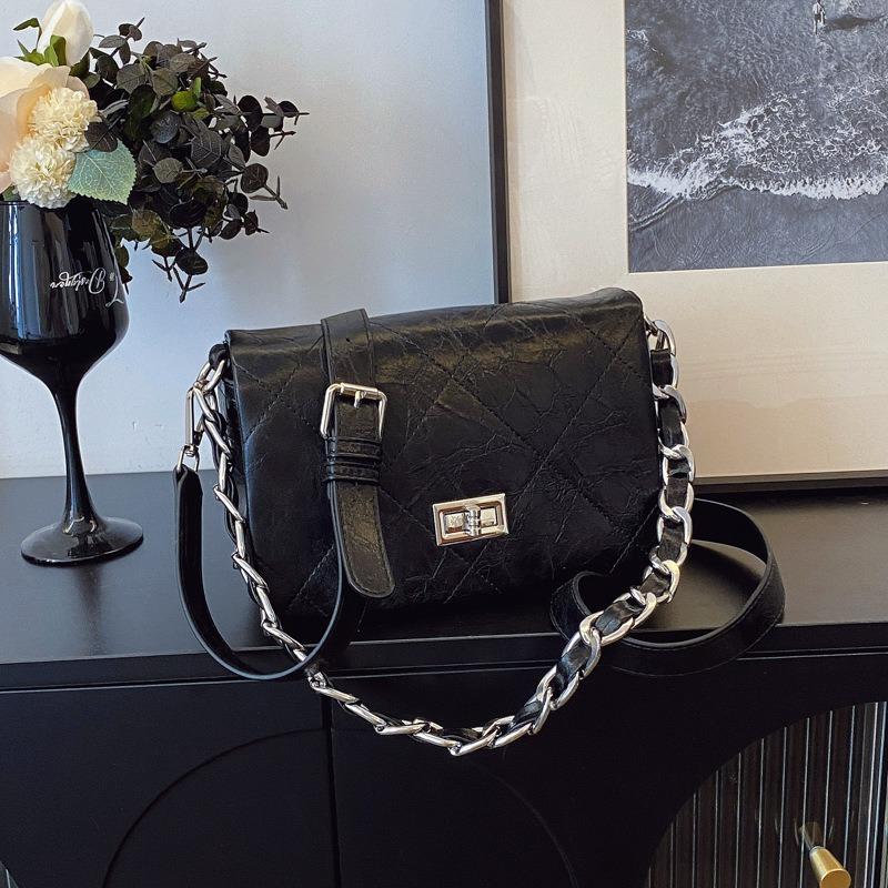 Commuter diamond summer trend small new high-end messenger bag bag chain portable girl small square bag