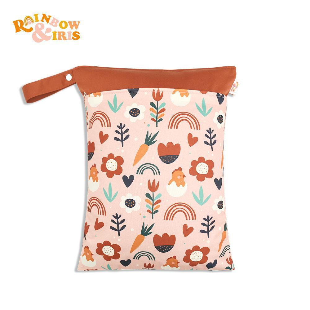 Waterproof Reusable Cloth Bag with Zipper Pocket and Handle - Fashionable Sun Burst Design, Suitable for Beaches, Swimming Pools, Gyms, Yoga