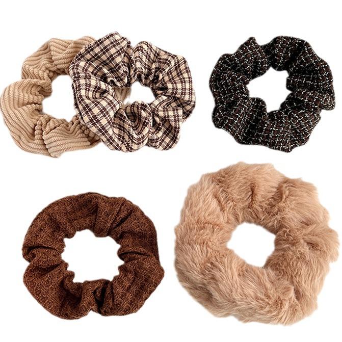 Plush Pig Intestine Hair Tie – Milk Coffee Color: 2025 Christmas Autumn Winter Series Hair Accessories