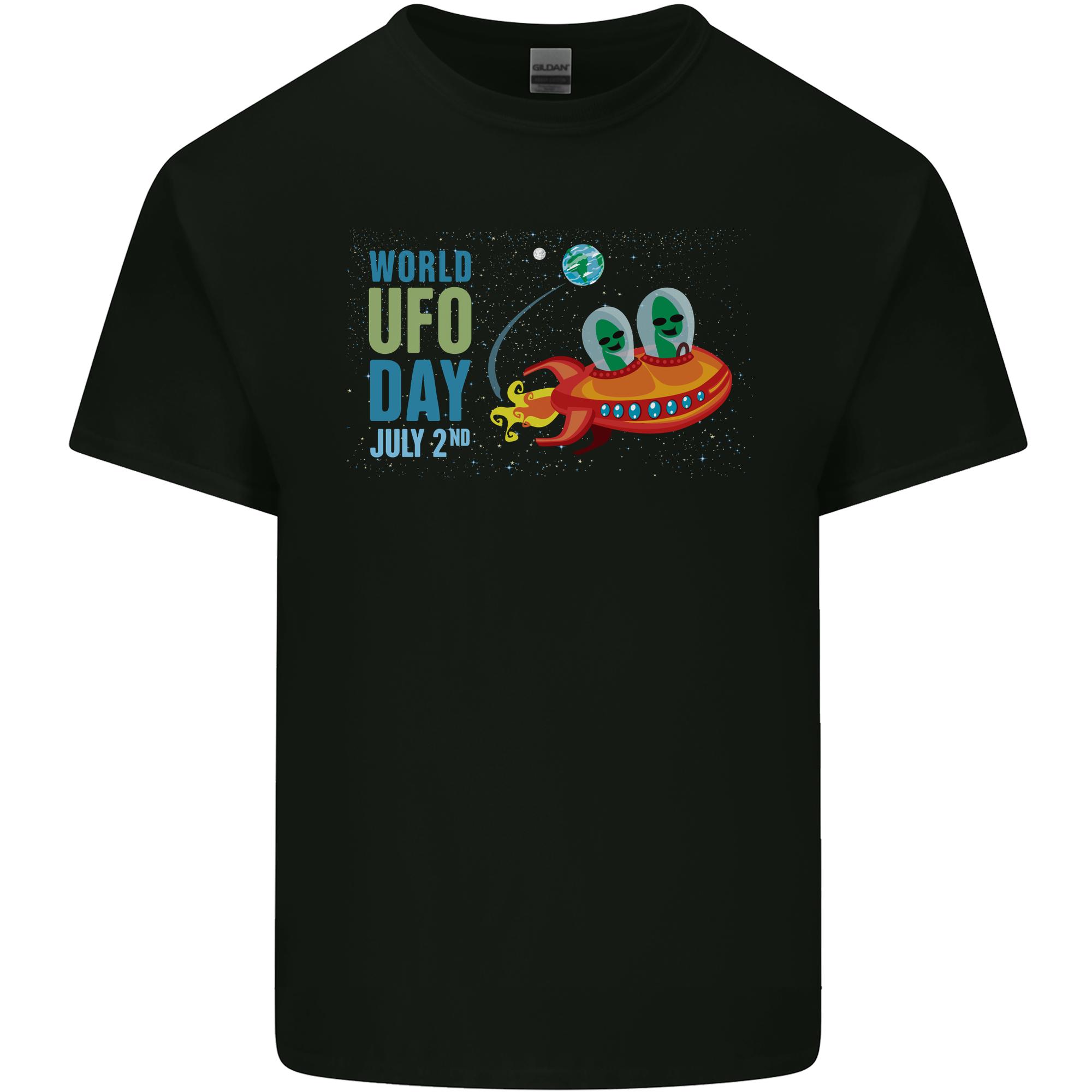 World UFO Day Aliens Unisexs Light Cotton TShirt S