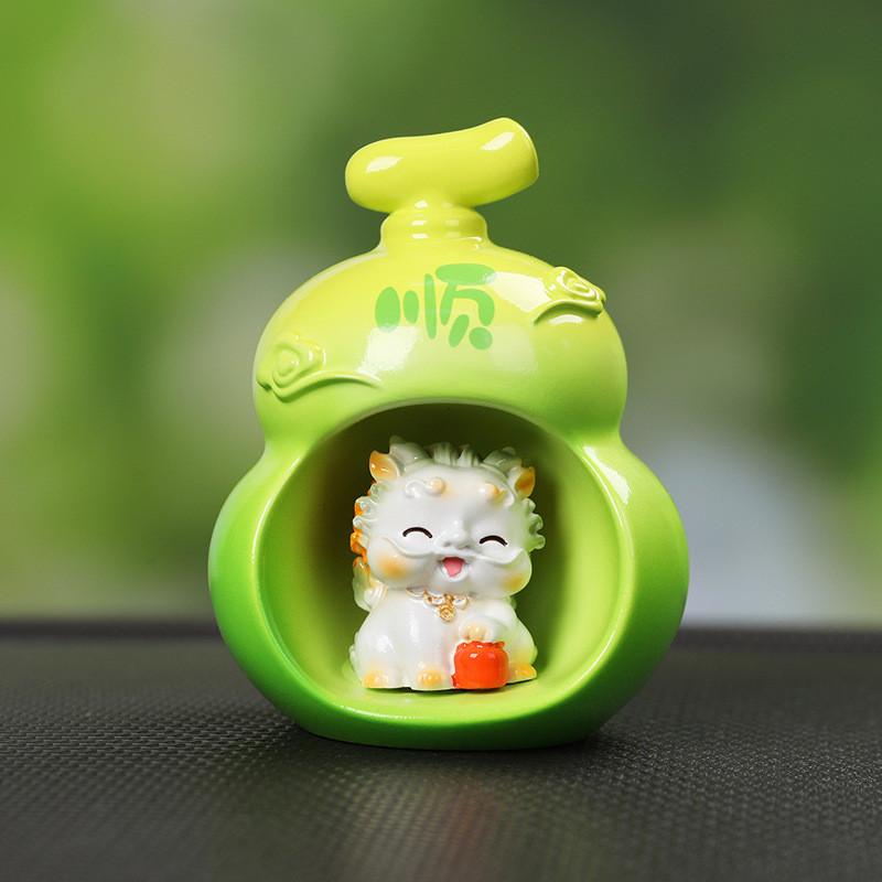 

Feng Shui Pixiu Car Ornament Resin Lucky Prosperity Decor For Dashboard Enhancements зелений