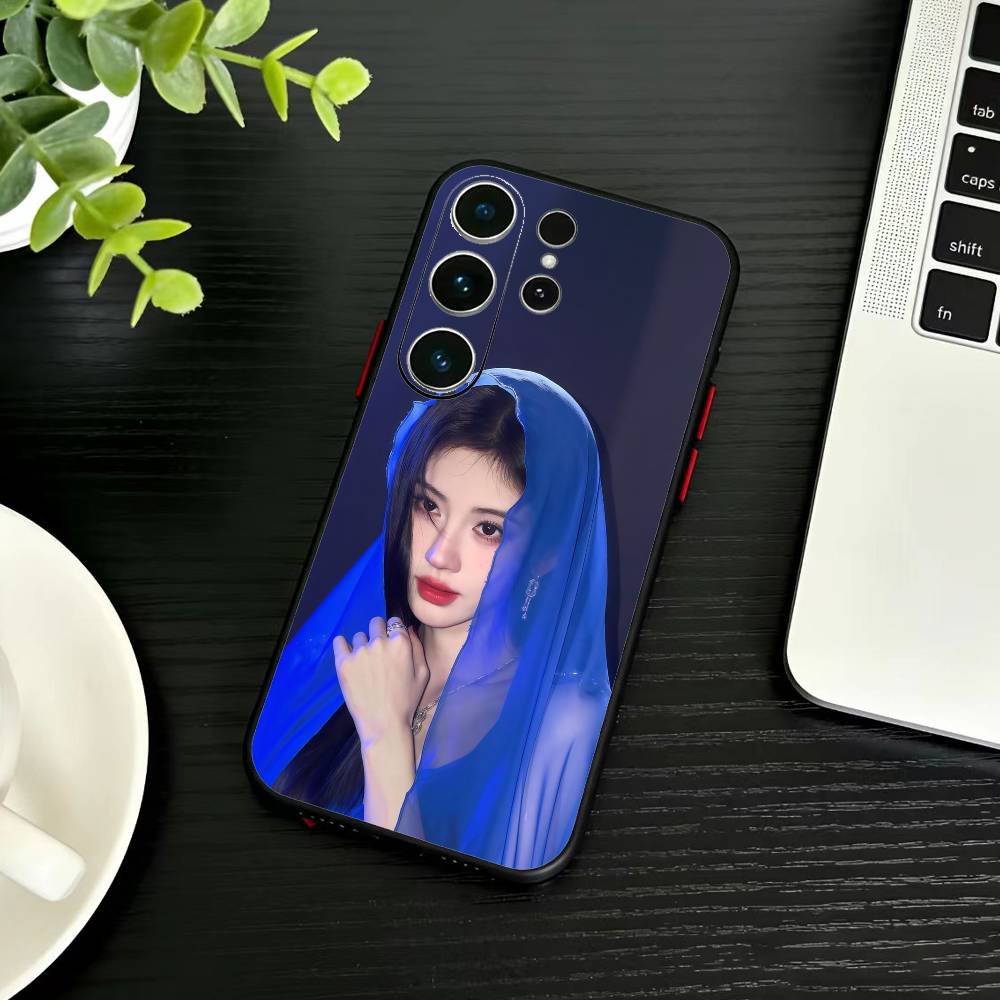 Ju Jingyi T- Kiku Phone Case For Samsung S26,S25,S24,S23,S22,S21,S20,S30,Ultra,Plus,Fe,Note,5G Black Cover