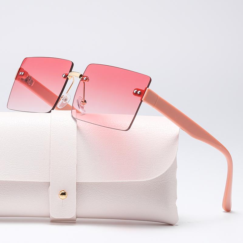 Vintage Fashion Women Sunglasses Luxury Brand Design Square Gradient UV400 Sun Glasses Trendy Mirror Lens